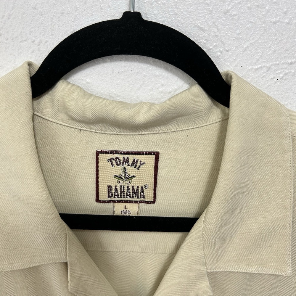 Vintage Tommy Bahama Embroidered 100% Silk Hawaiin Martinis & Bikinis Shirt Sz L - Picture 8 of 12
